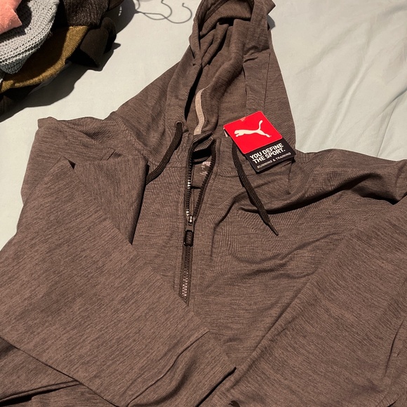 Puma Cloudspun Cropped Hoodie - Picture 2 of 4